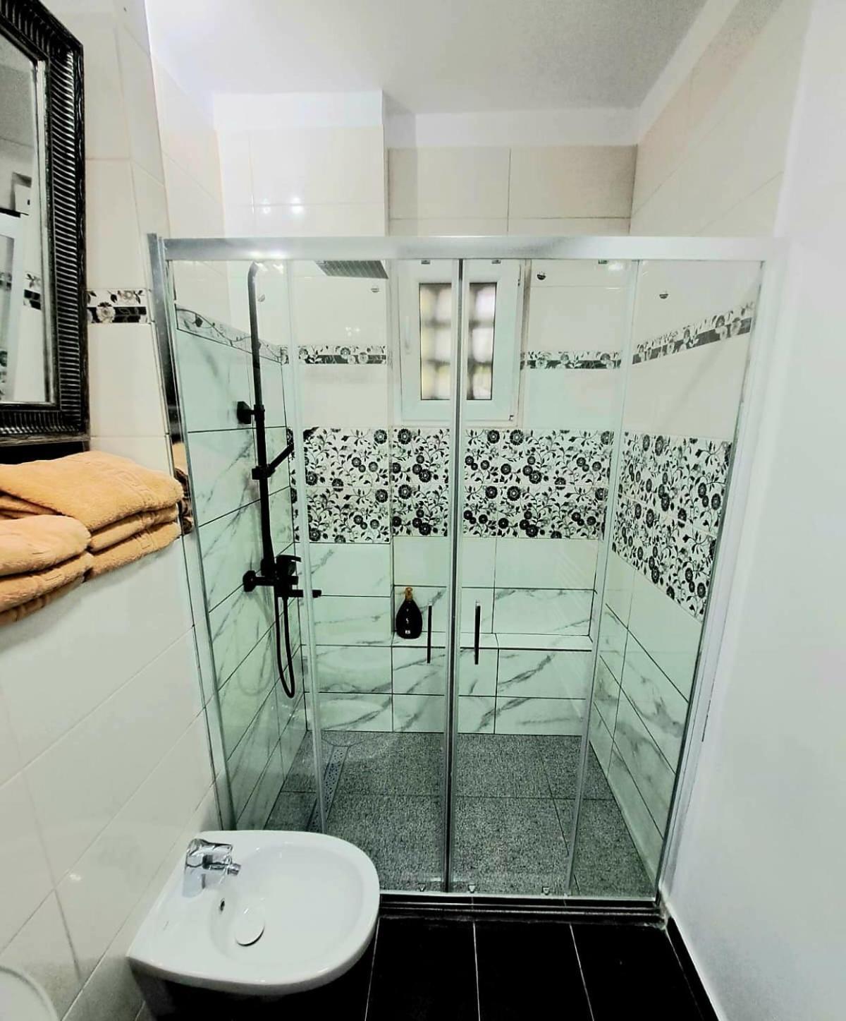 חונדוארה Apartament 3 Camere Hd מראה חיצוני תמונה